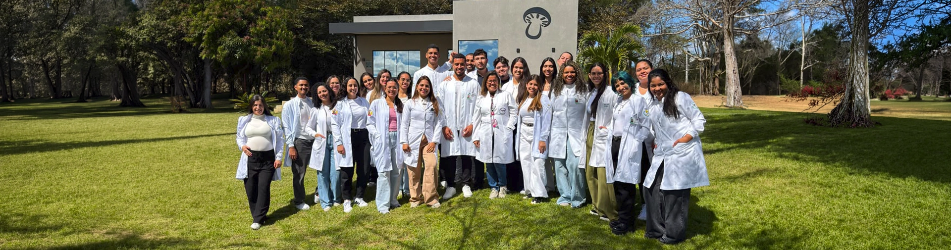 farmacia-na-industria-de-alimentos-estudantes-vivenciam-pratica-profissional-em-visita-tecnica